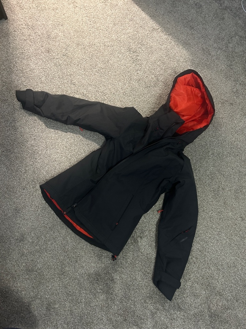 Ski coat-black/red - Picture 3 of 4